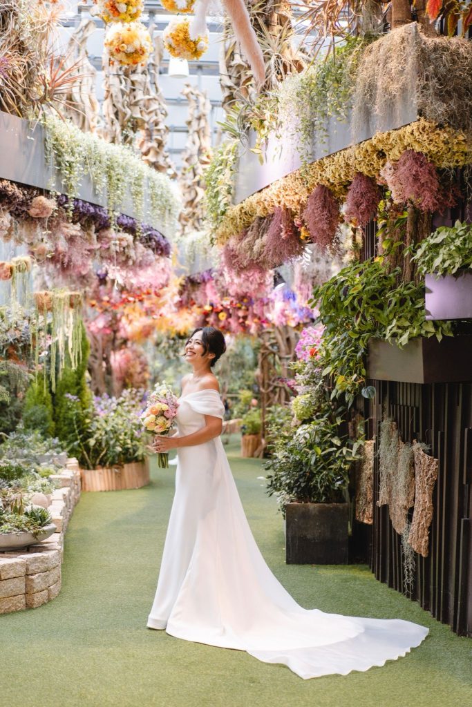 Karena wearing _ MARILYN