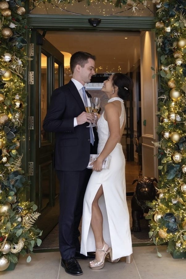 Victoria wearing _ DEVINA